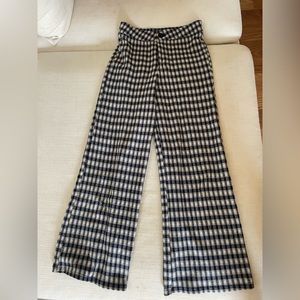 Soft high wasted Mahina Pants